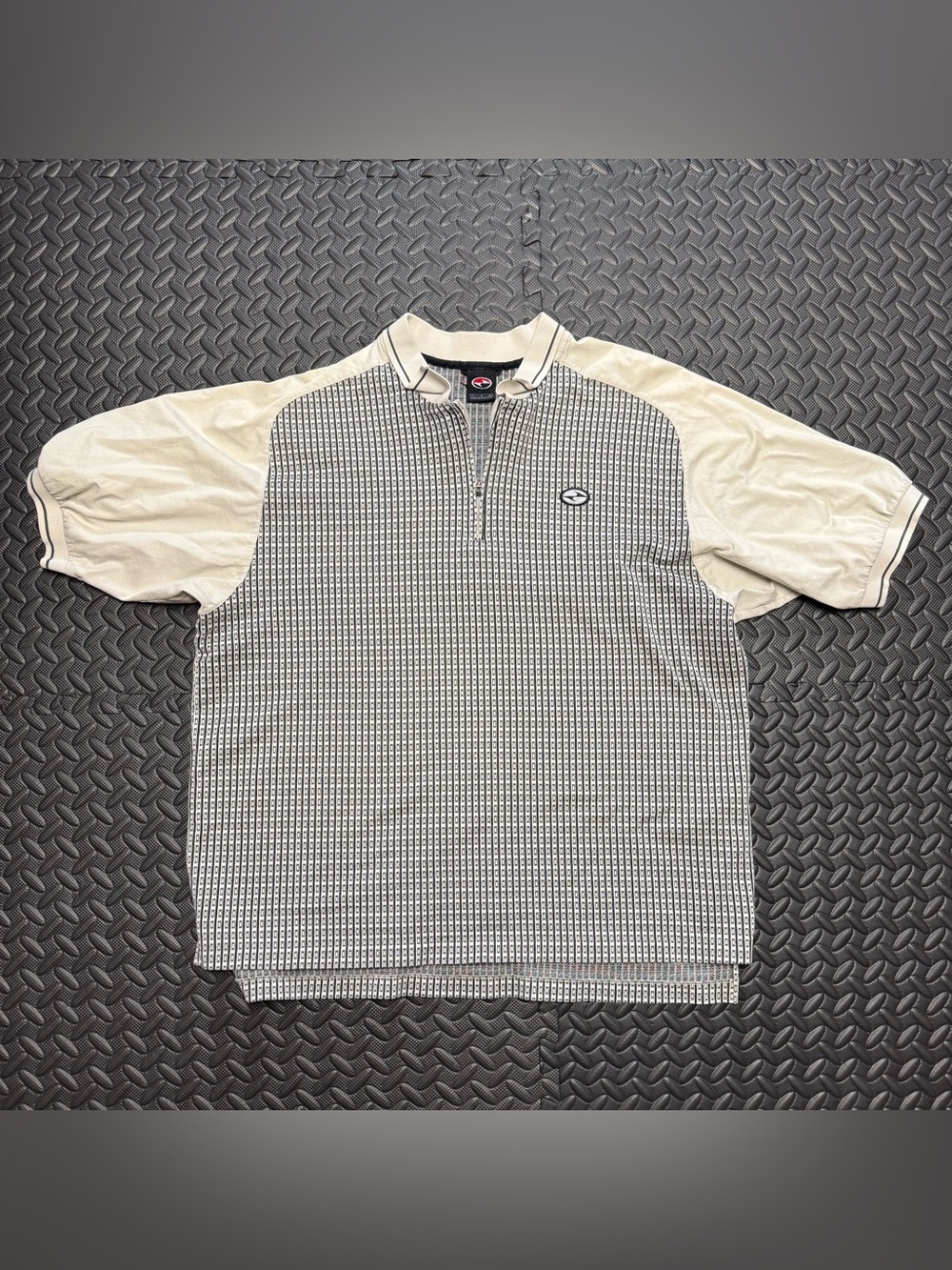 RARE Vintage NIKE Cream-Sleeve Gray Patterned Quarter-Zip Polo
